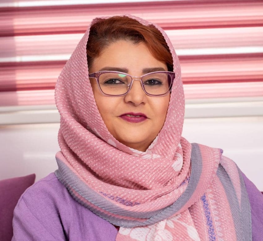 نازنین هنرپروران